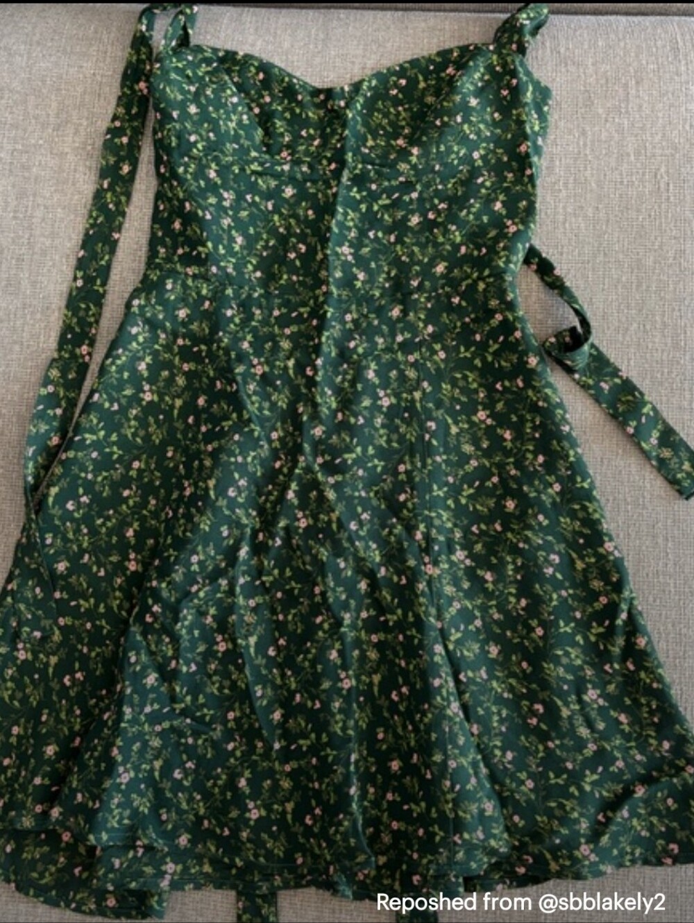 Green Floral Tie-Shoulder Sundress - Picture 3 of 5